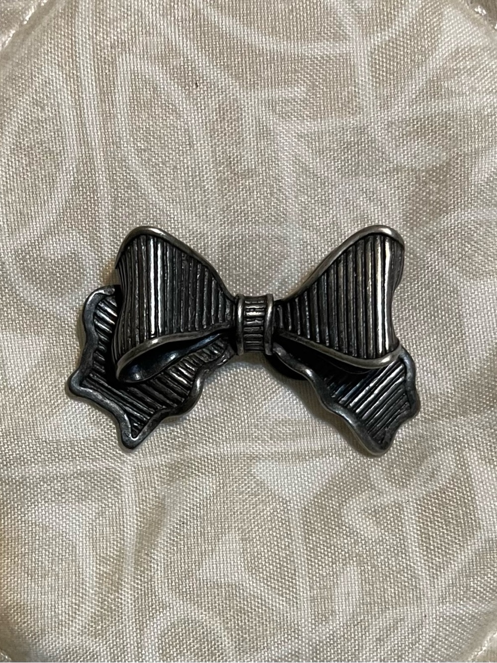 Coach Create Silvertone Bow Pin!